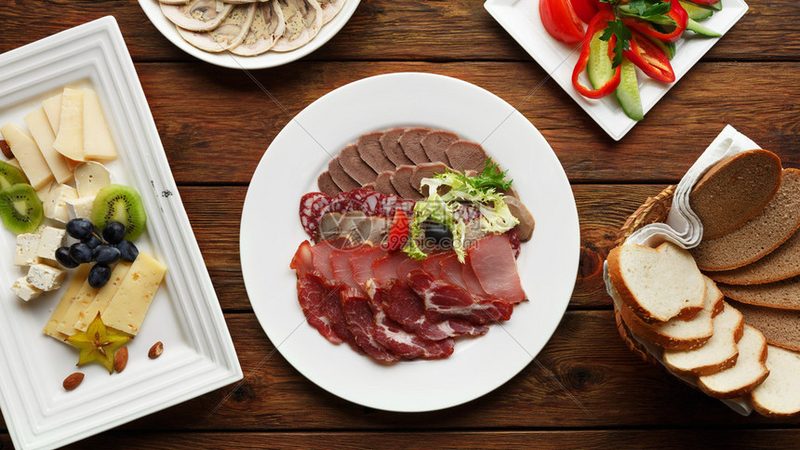 揭秘休闲食品批发：厂家直销背后的价格真相